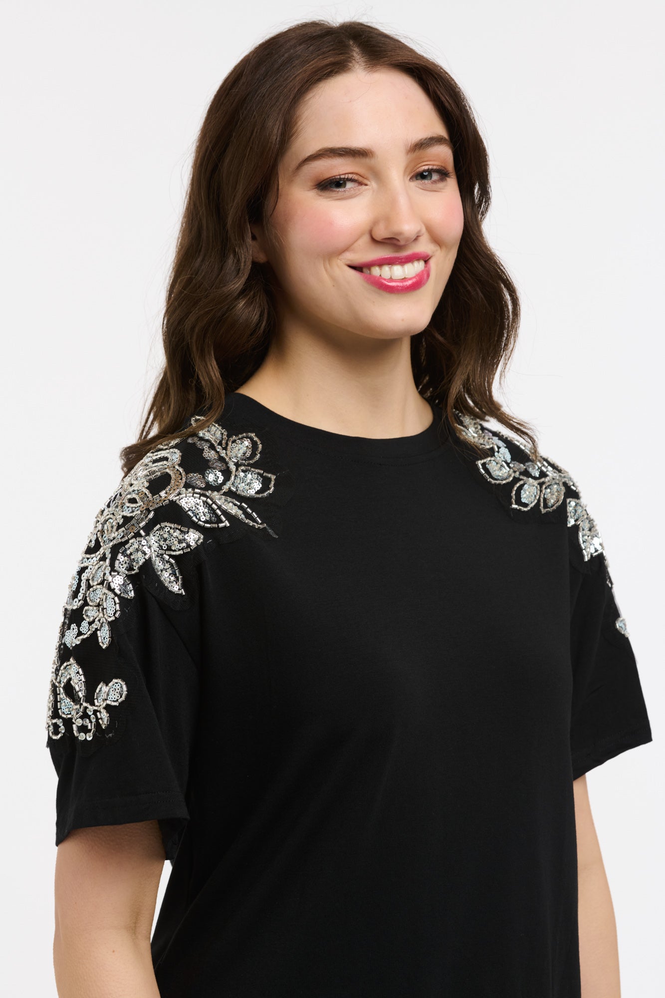 TOP SEQUIN DETAIL BLACK