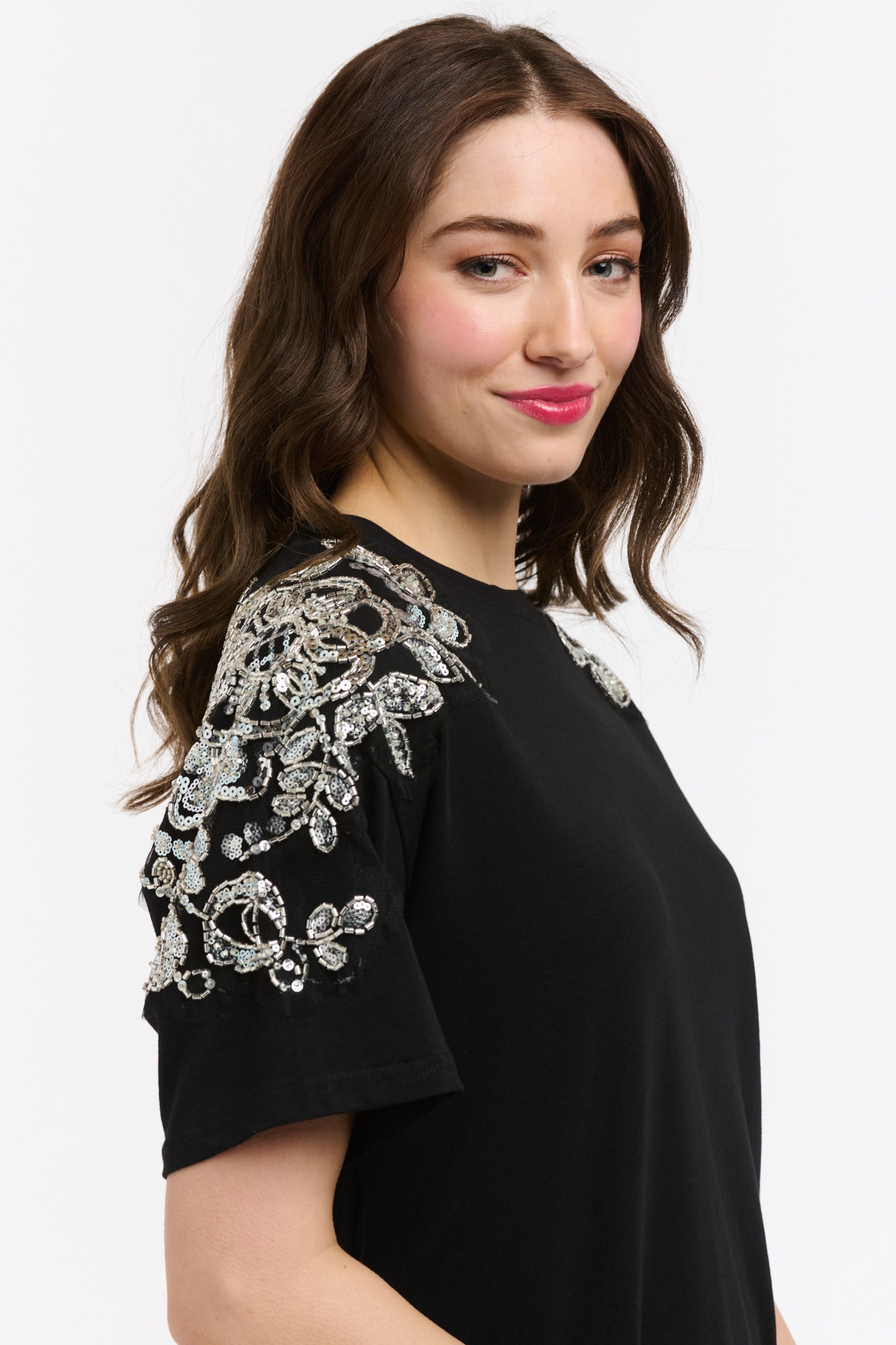 TOP SEQUIN DETAIL BLACK