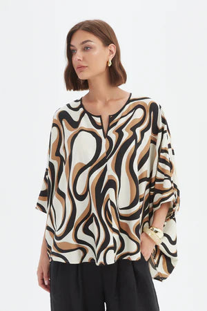 NOTCH NECK PRINT TOP