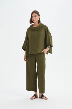 FUNNEL NECK BOXY TOP