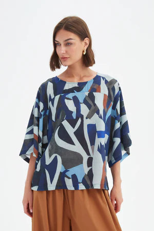 WIDE SLEEVE PRINT TOP