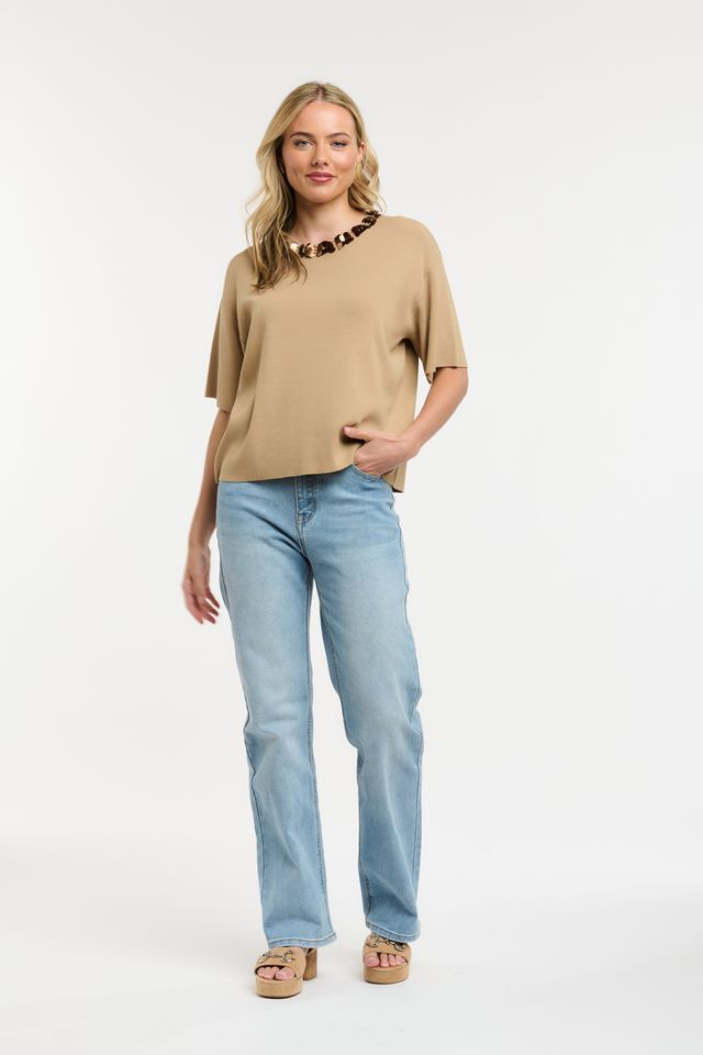 KNIT TOP SEQUIN NECK CAMEL
