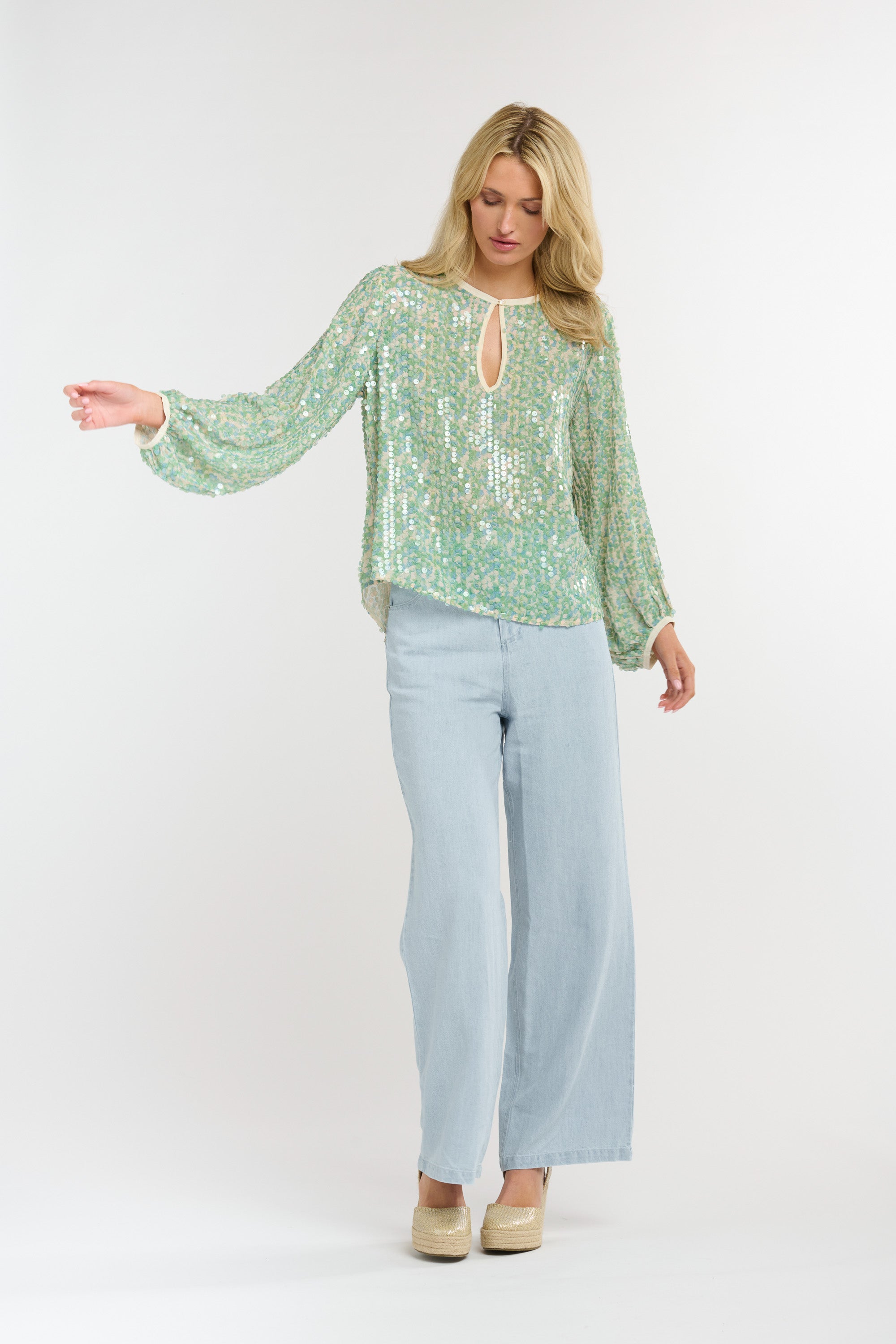 SWAN LAKE SEQUIN TOP