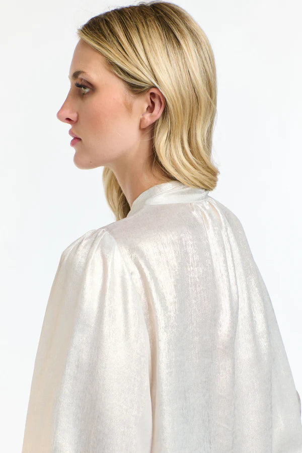 SUMMER PUSSY BOW TOP