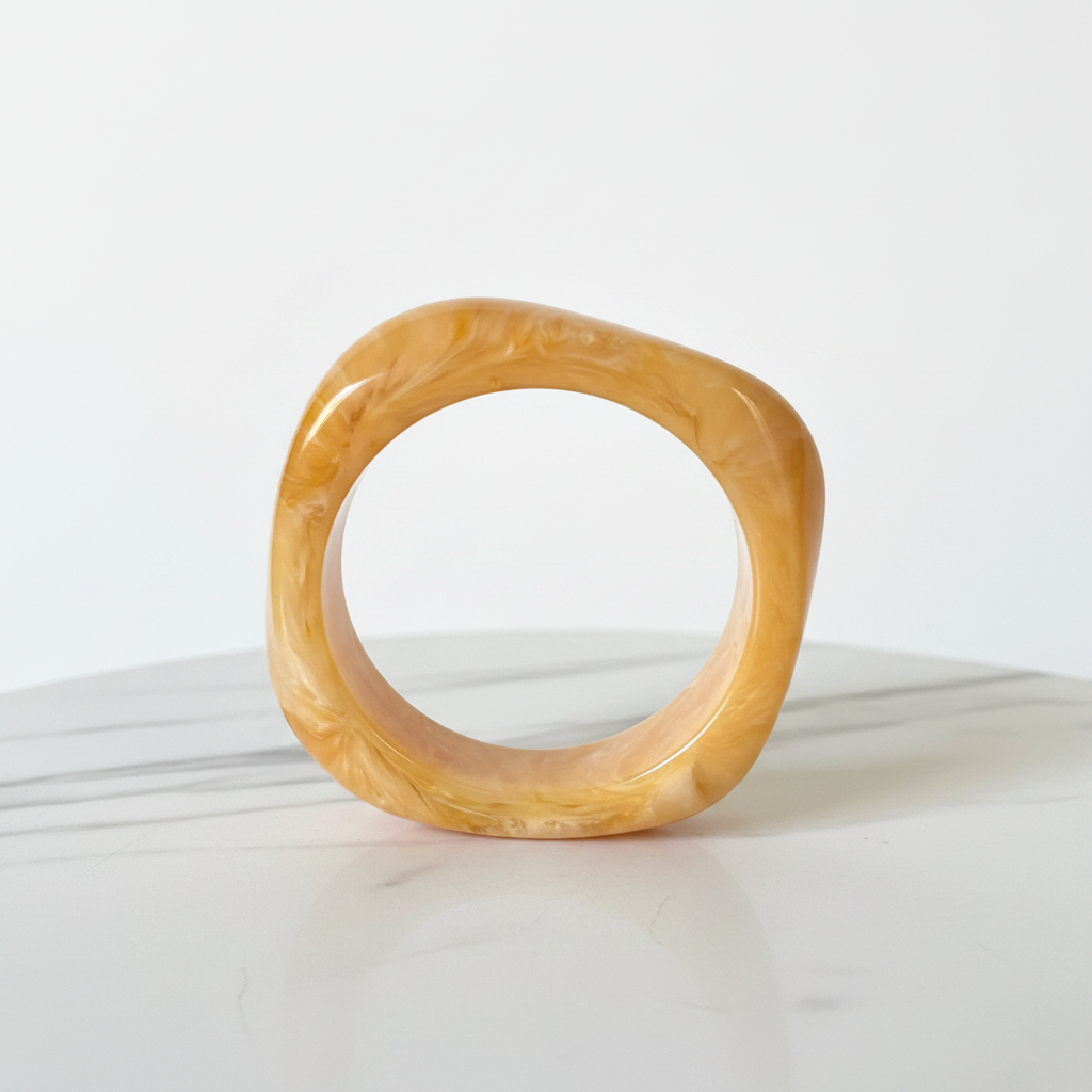 Amber Resin Bangle – Upright Profile