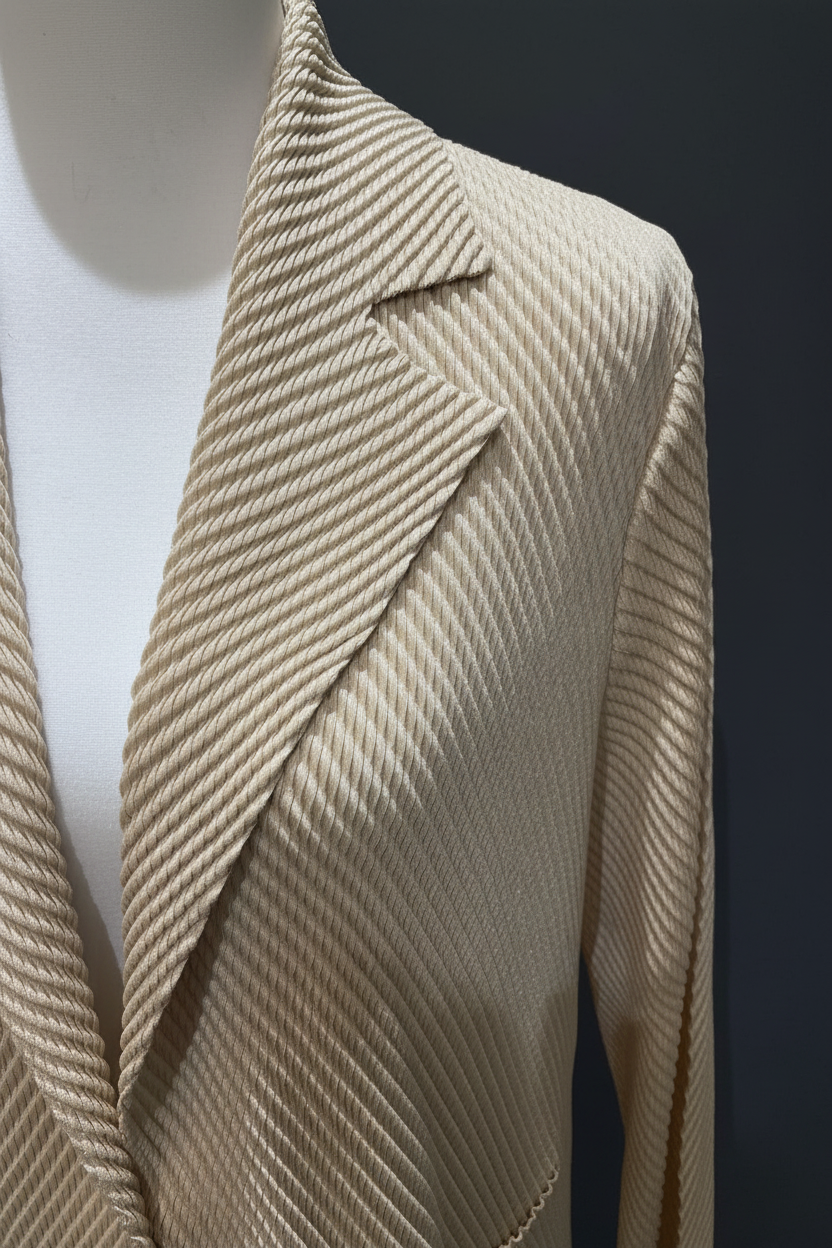 Detalhe Blazer - Fundo Elegante