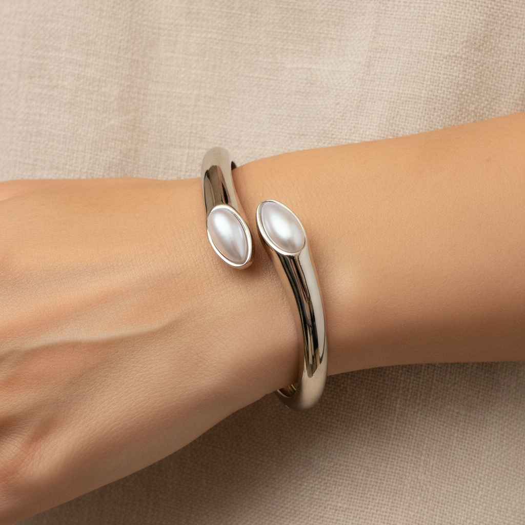 Duo pearl silver bypass linen