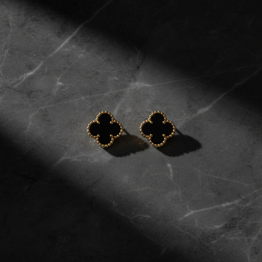 Flat lay clover