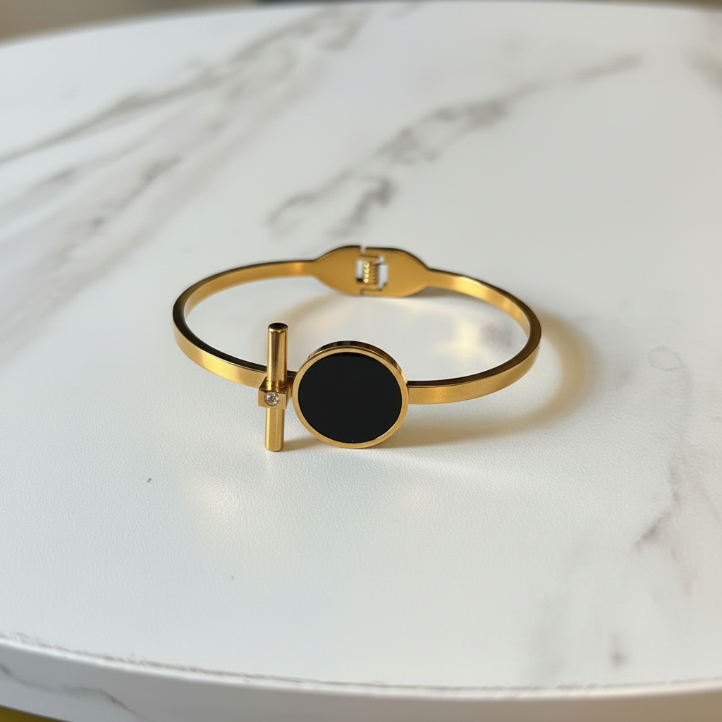 Gold Black Bracelet – Top View Clean