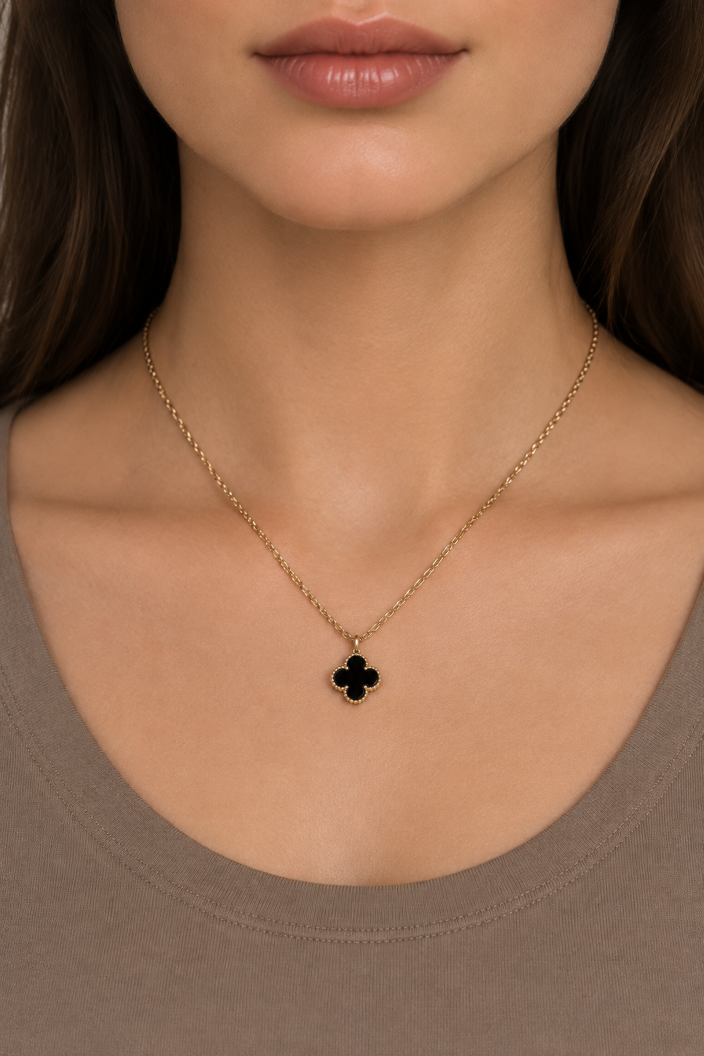 Model wearing the Erin necklace