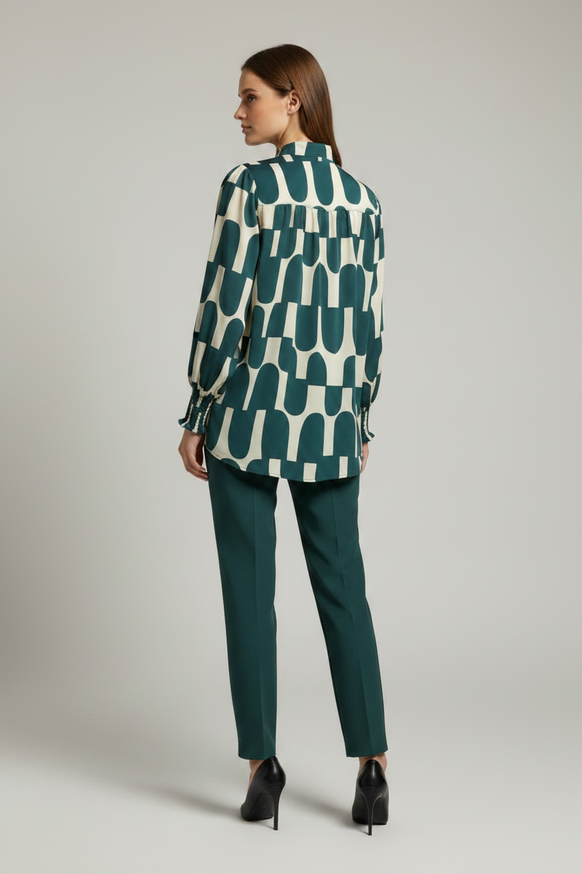 Oval Print Shirt - Costas com Mesma Modelo