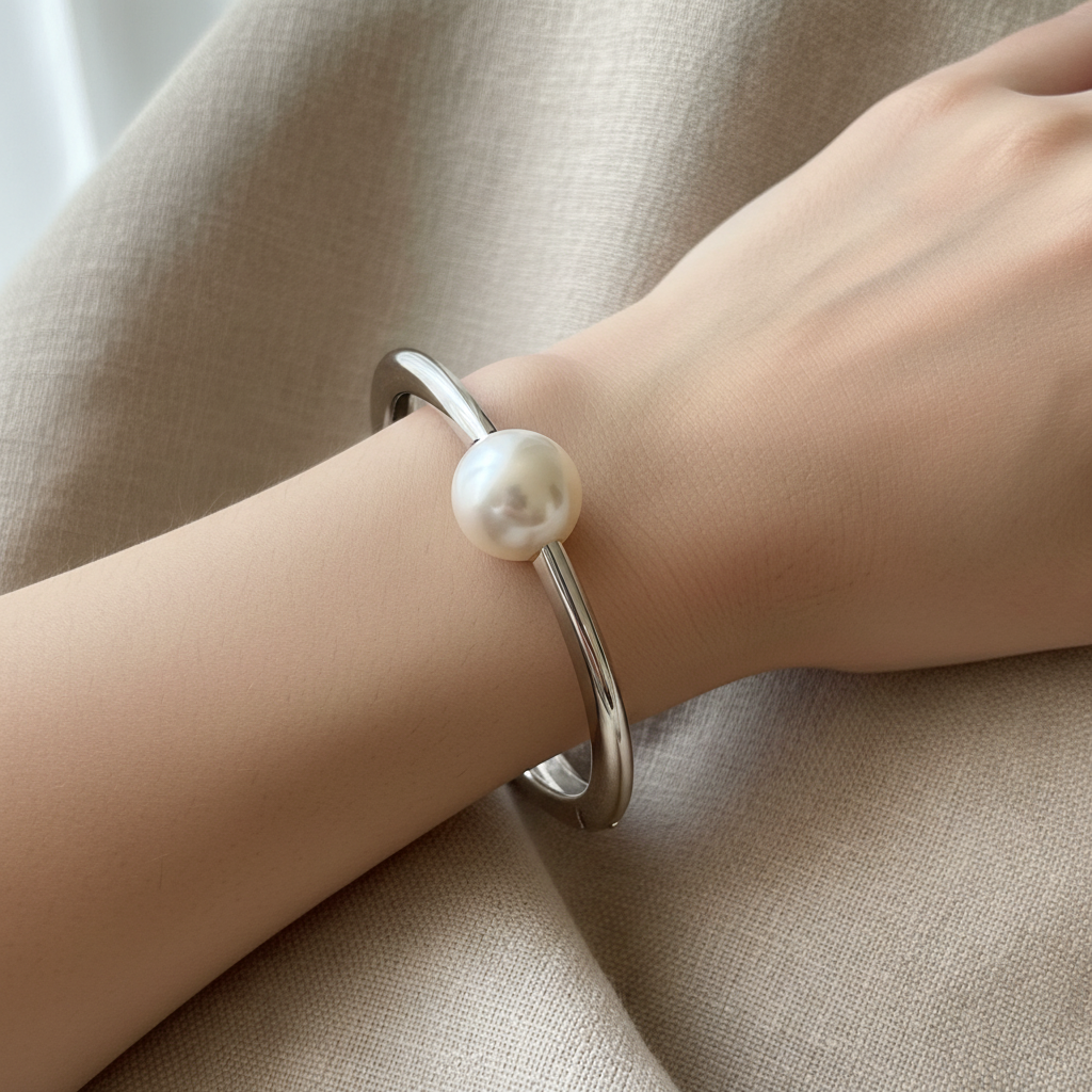 Pearl bangle linen v2