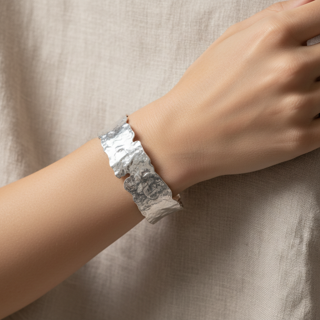 Silver molten cuff linen