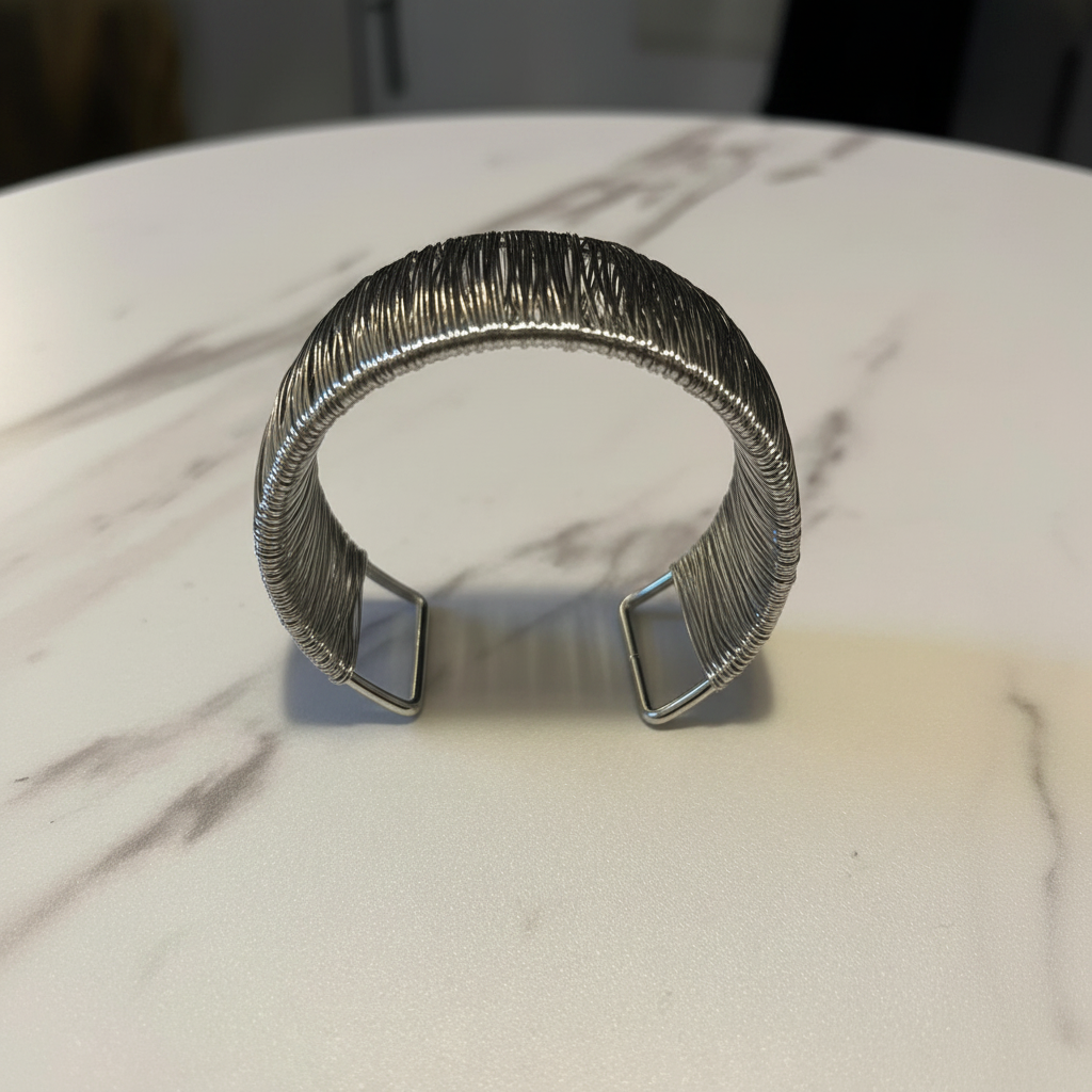 Silver Wire Cuff – Side Profile